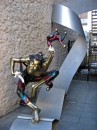 QC203 * Alleyway sculpture * 2112 x 2816 * (2.11MB)